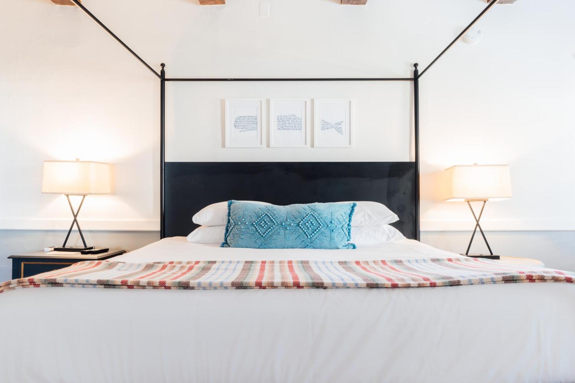 Mercury Hotel Провинстаун Екстериор снимка